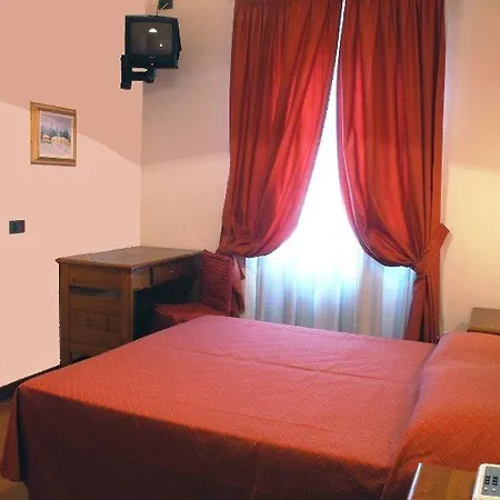 Couette-café Convitto Della Calza - Casa Per Ferie 3*