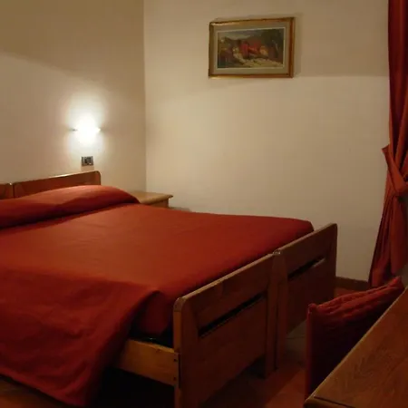 Alojamento de Acomodação e Pequeno-almoço Convitto Della Calza - Casa Per Ferie 3*