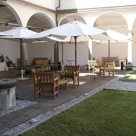 Convitto Della Calza - Casa Per Ferie Couette-café 3*